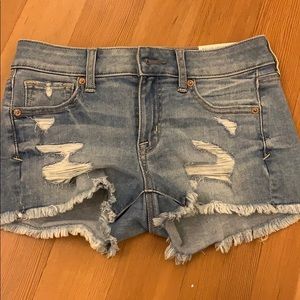 american eagle shortie shorts